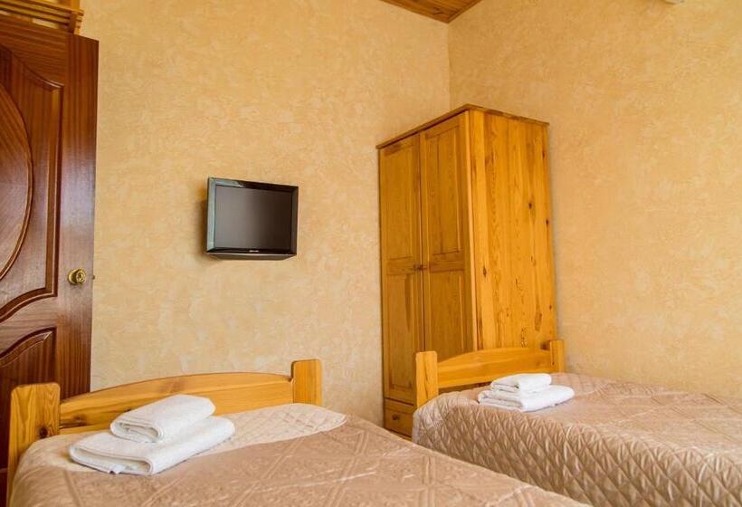 Вилла 3 Спальни, Delfin