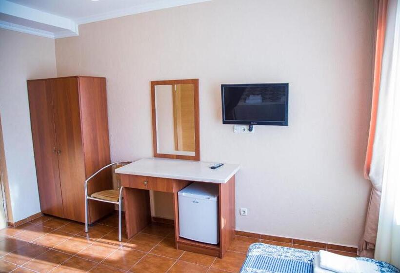 Triple Room Sea View, Delfin