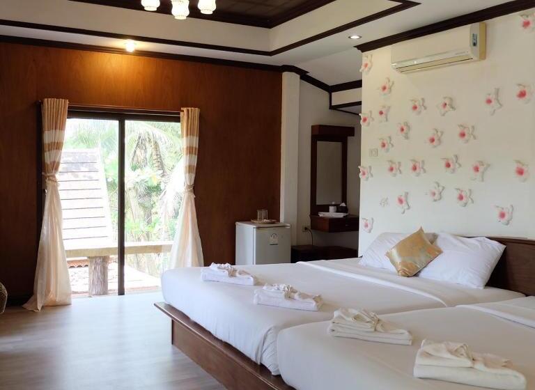 جناح جونيور عائلى, Suanya Kohkood Resort And Spa