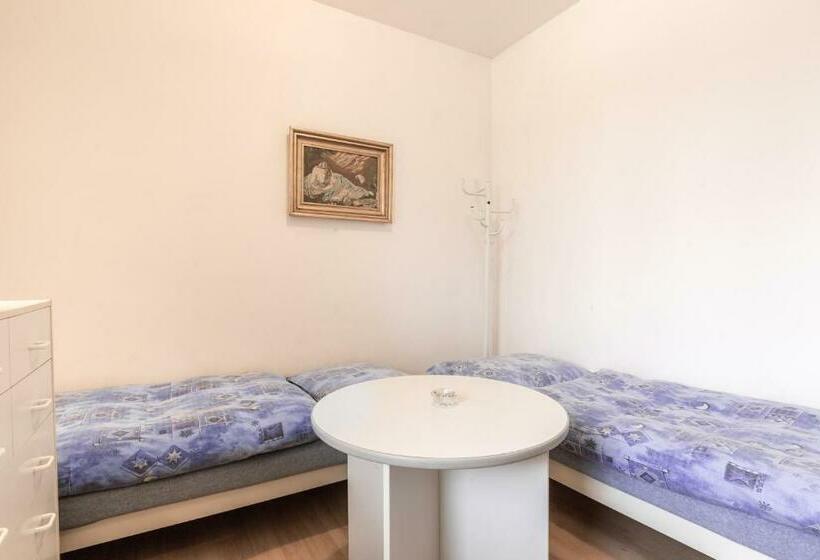 スタンダードルーム, Penzion Bedrč