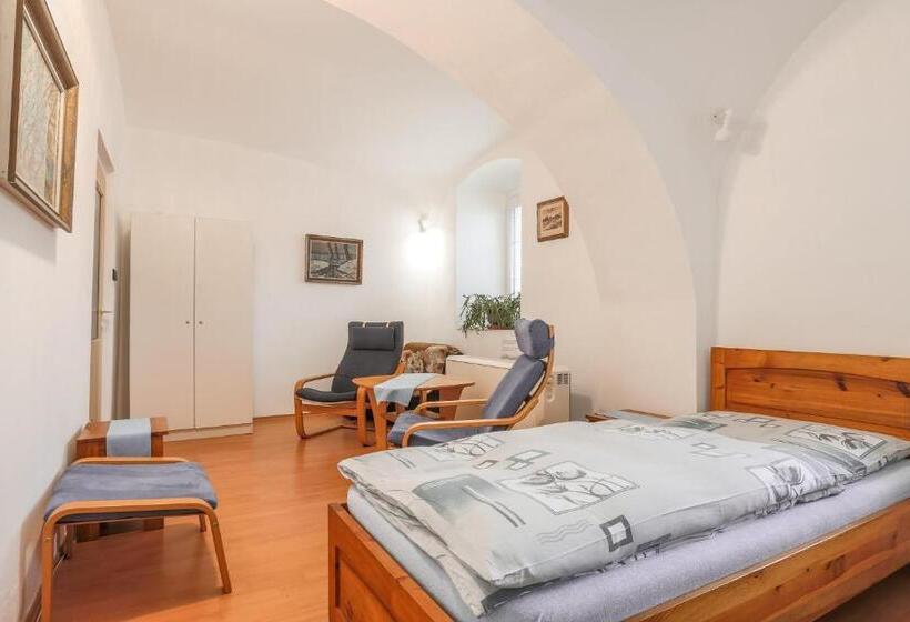 スタンダードトリプルルーム, Penzion Bedrč