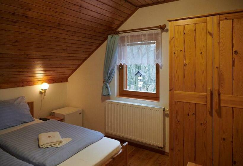 Номер Стандарт, Penzion U Strakatého Koně