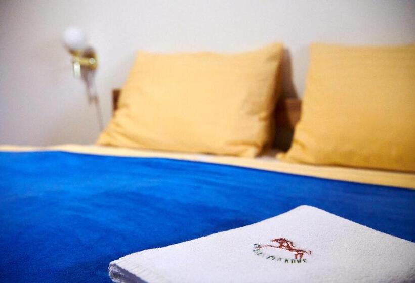 Четырехместный Номер Стандарт, Penzion U Strakatého Koně