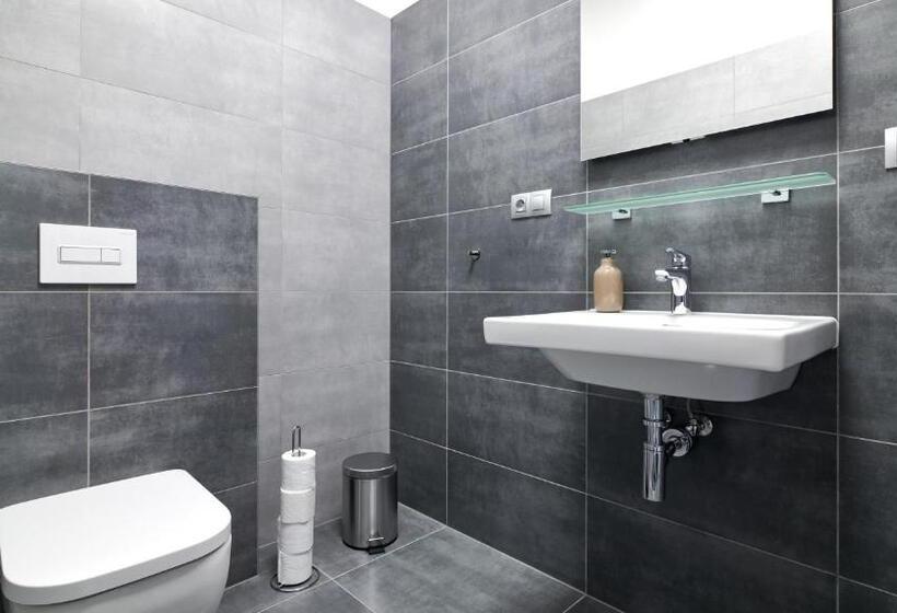 חדר סטנדרט לארבעה, Relax Hotel Valaška