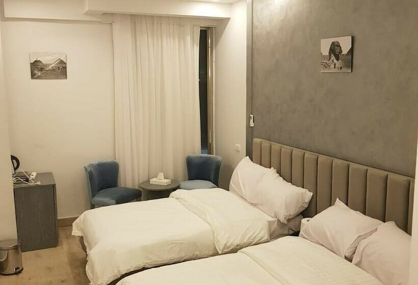 اتاق استاندارد, Cleopatra Pyramids View