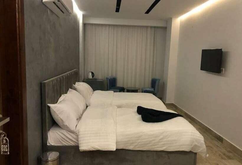 اتاق استاندارد, Cleopatra Pyramids View