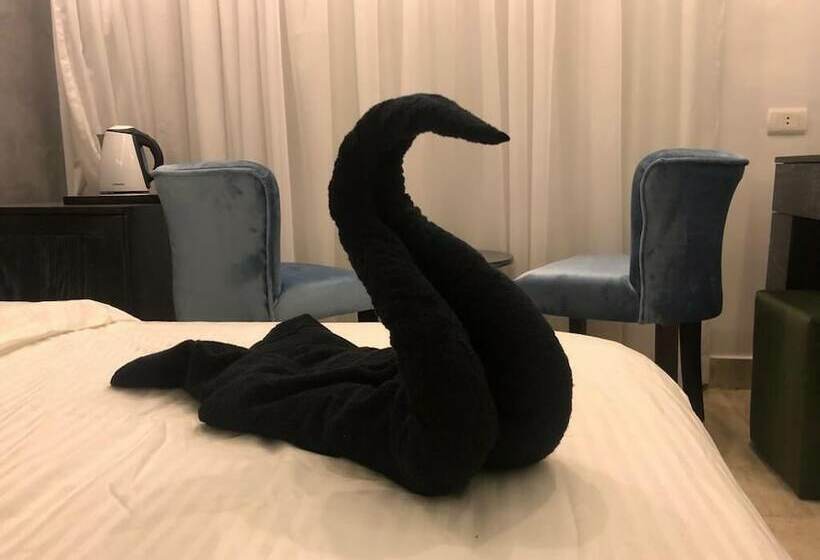 اتاق استاندارد, Cleopatra Pyramids View