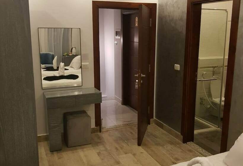 اتاق استاندارد, Cleopatra Pyramids View