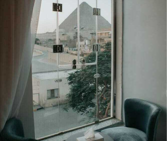 اتاق استاندارد, Cleopatra Pyramids View