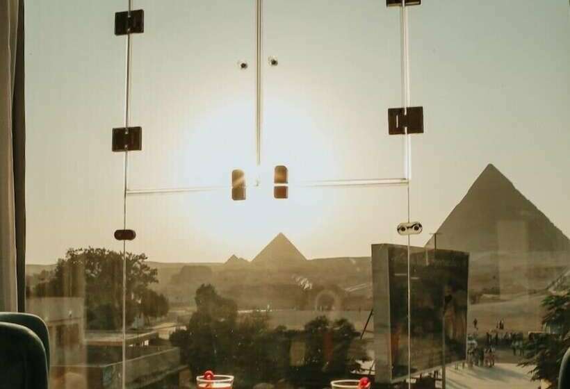 اتاق استاندارد, Cleopatra Pyramids View