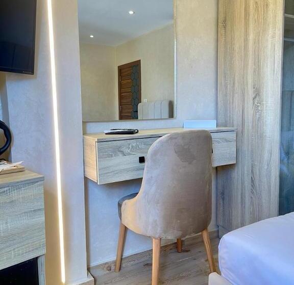 اتاق استاندارد, Cleopatra Pyramids View