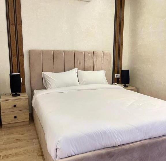 اتاق استاندارد, Cleopatra Pyramids View