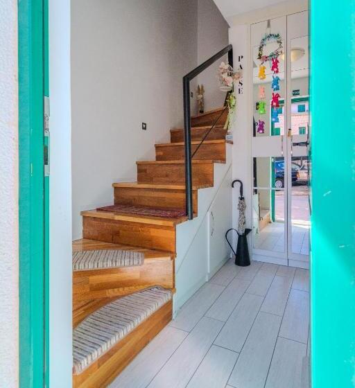 اتاق استاندارد, Central Split Rooms And Apartments Paese