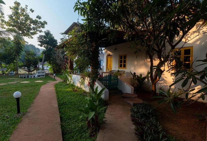 Quarto Familiar Superior, The Hammock Goa