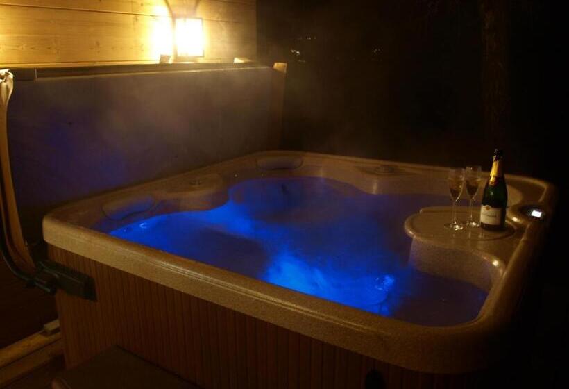 스탠다드 룸 킹사이즈 침대, Beechwood