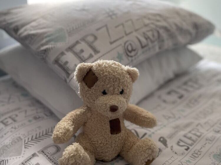 اتاق خانوادگی, Cherwood Guest House