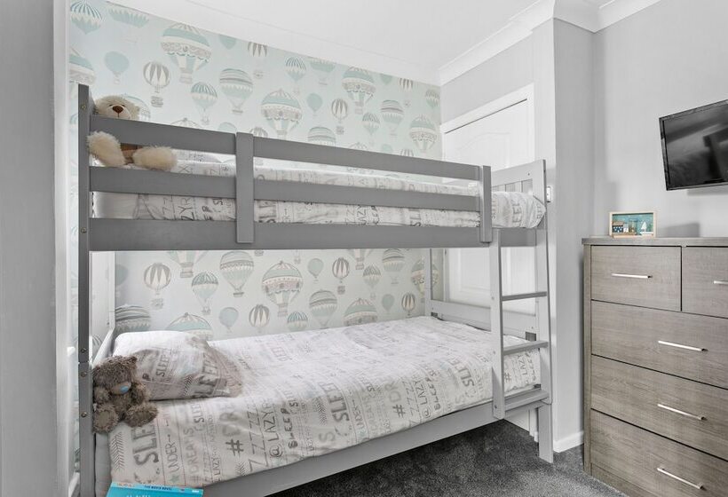Семейный Номер, Cherwood Guest House