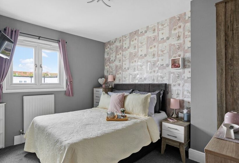 اتاق استاندارد, Cherwood Guest House