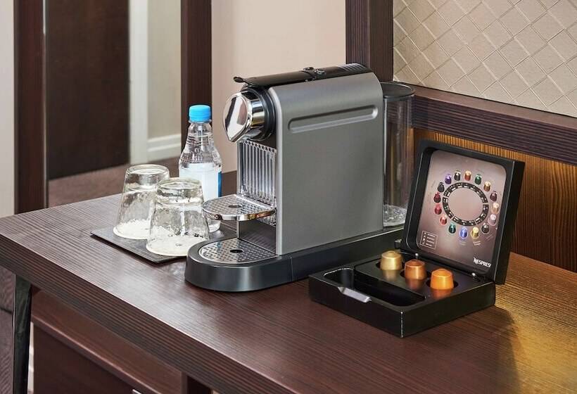 Номер Deluxe, Doubletree By Hilton Hotel London   Hyde Park