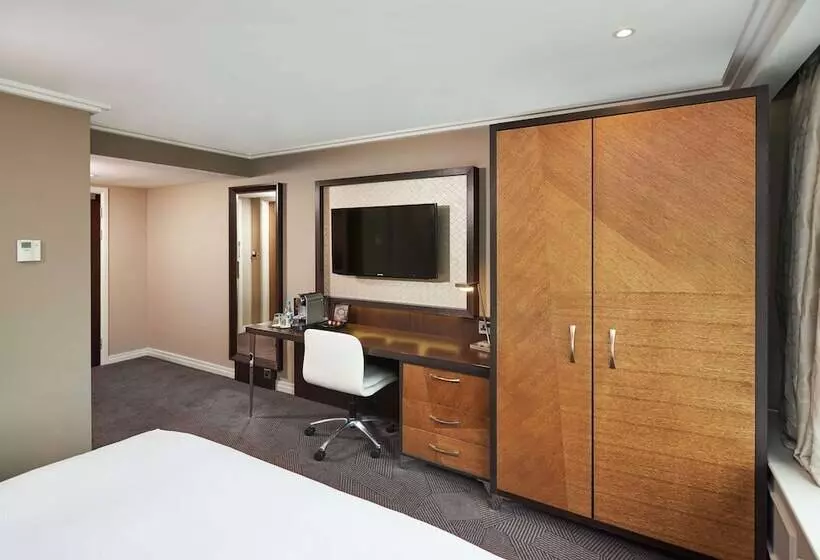 パークビューのデラックスルーム, Doubletree By Hilton Hotel London   Hyde Park