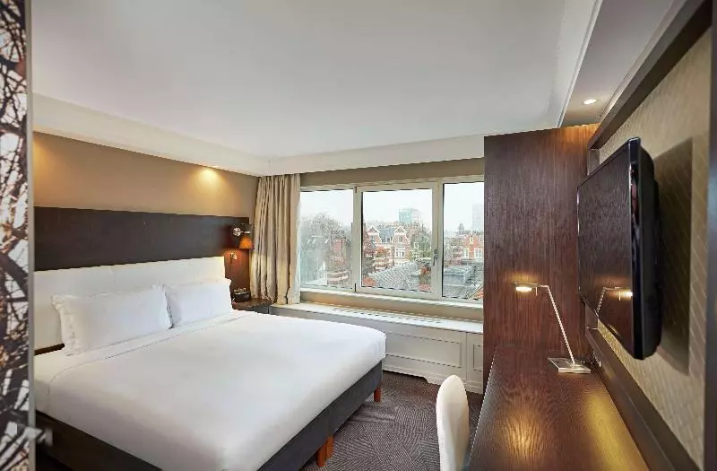 キングサイズベッドのスタンダードルーム, Doubletree By Hilton Hotel London   Hyde Park