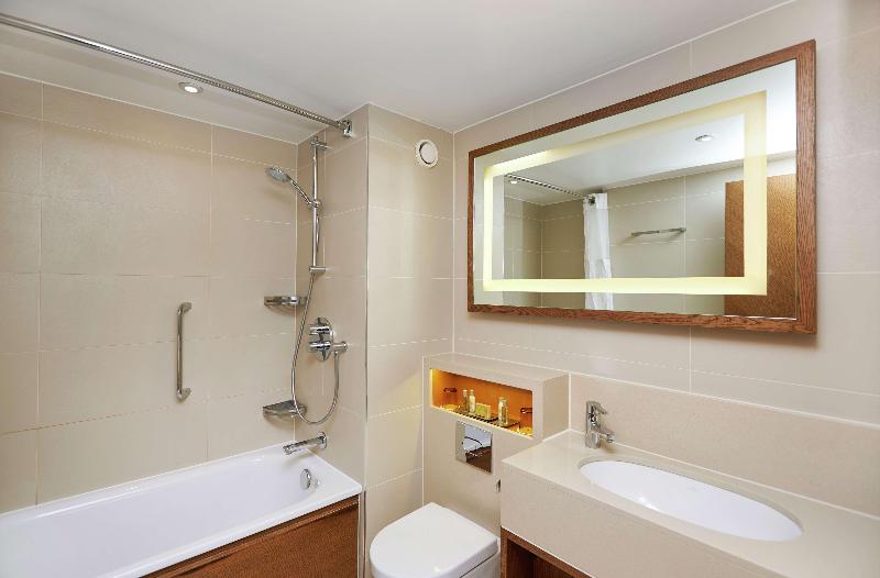 اتاق لوکس, Doubletree By Hilton Hotel London   Hyde Park