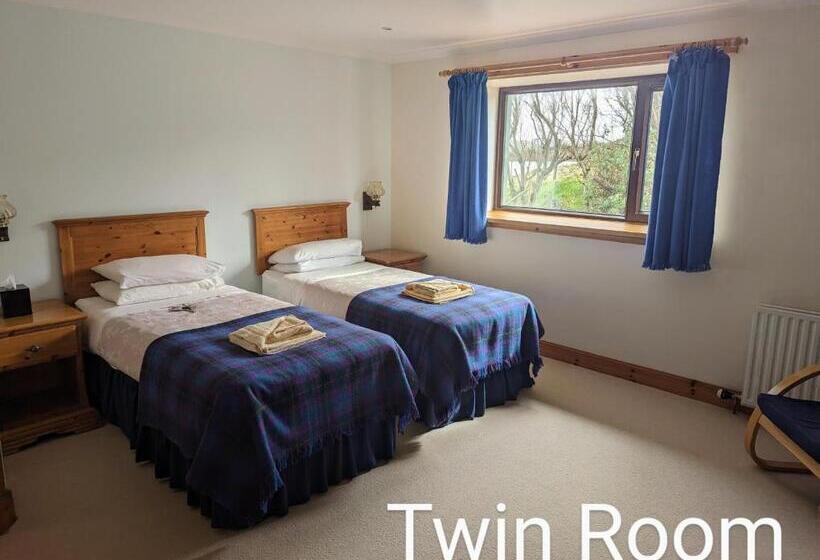 스탠다드 룸, Doune Braes