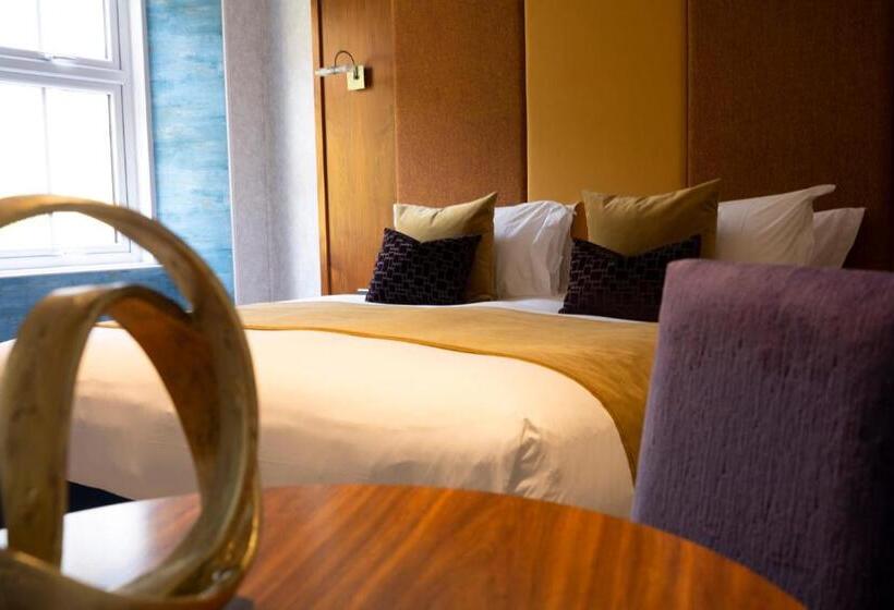 Номер Стандарт, Duisdale House