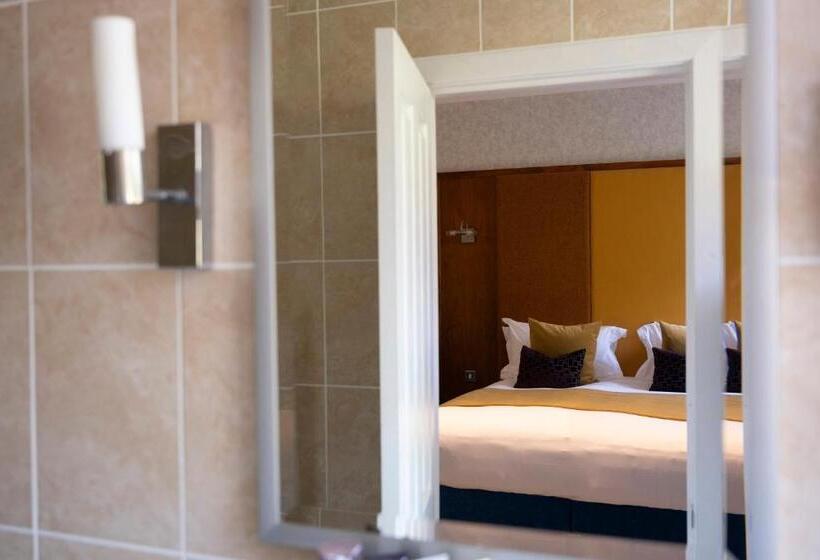 Номер Стандарт, Duisdale House