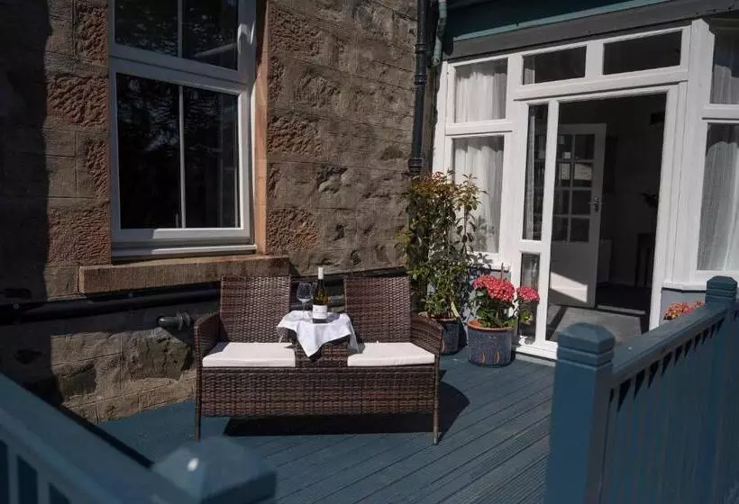 Suite with Terrace, Duisdale House