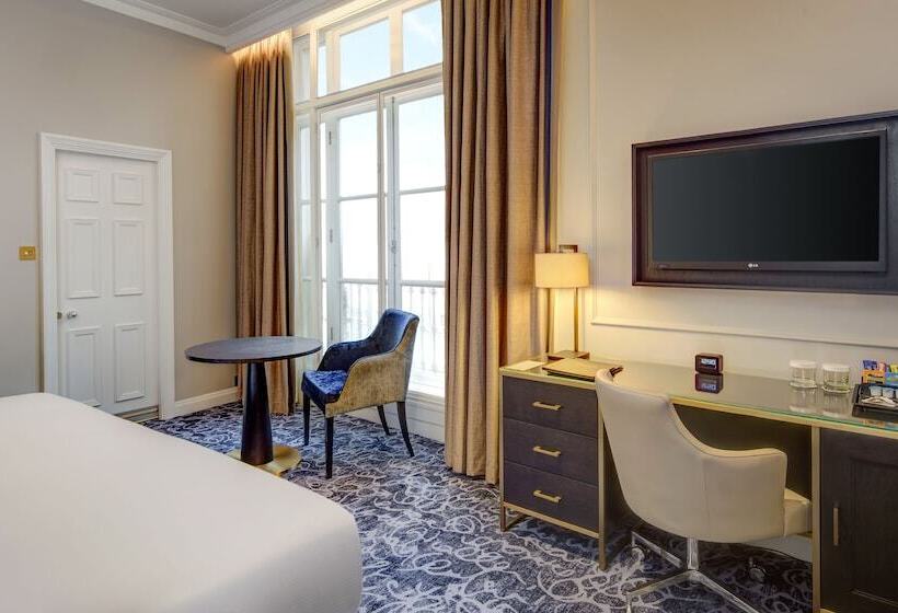 수피리어 패밀리 룸, Hilton London Euston