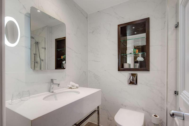 스탠다드 룸, Hilton London Euston