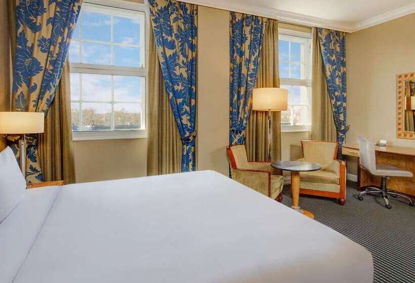 디럭스 룸, Hilton London Euston