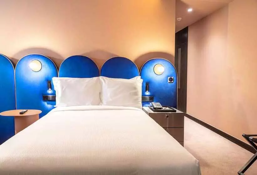 اتاق استاندارد, Hilton London Euston