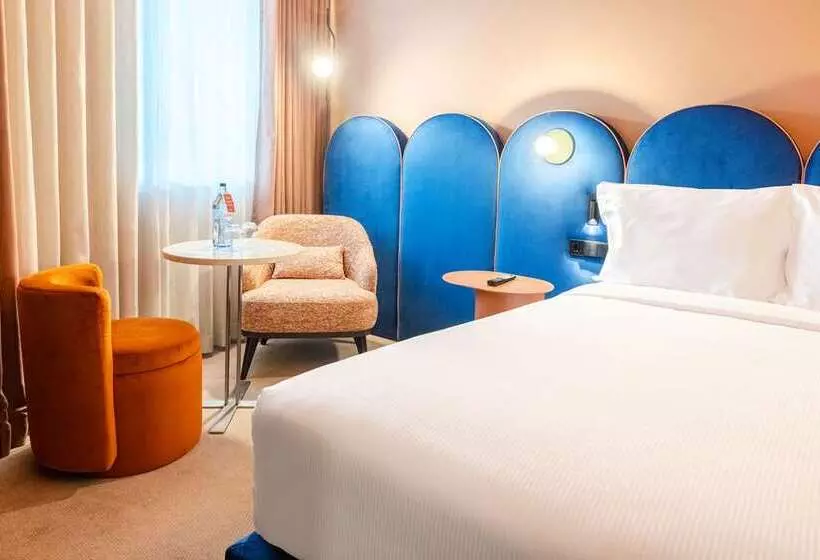 اتاق استاندارد, Hilton London Euston