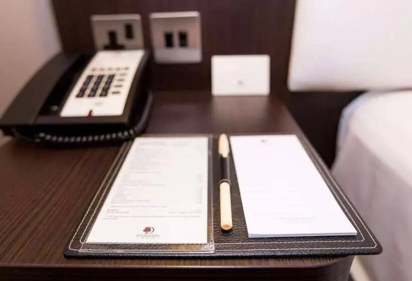 اتاق استاندارد یک نفره, Hilton London Euston