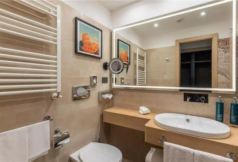 اتاق استاندارد یک نفره, Hilton London Euston