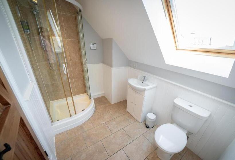 غرفة قياسية, Oak Tree Inn