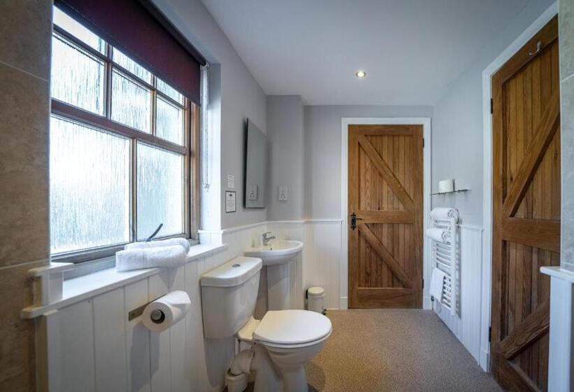 غرفة قياسية, Oak Tree Inn