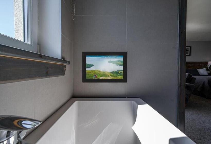 غرفة ديلوكس مزودة بشرفة, Oak Tree Inn