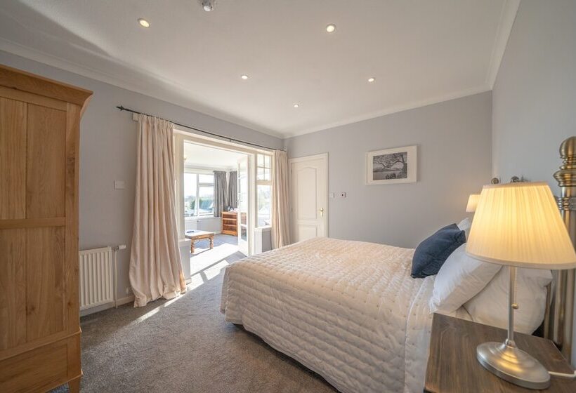 Номер Deluxe, Oak Tree Inn