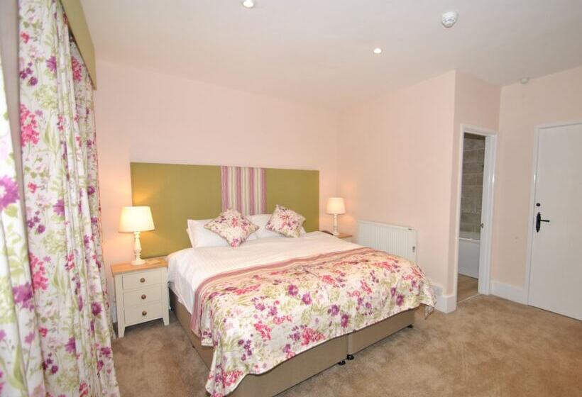 Номер Deluxe, The Hood Arms