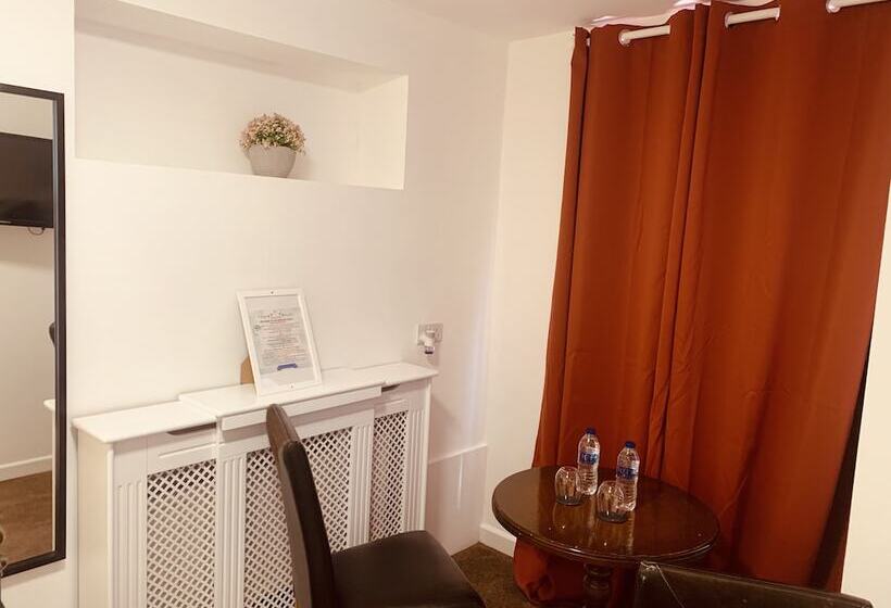 חדר סטנדרט, Preston