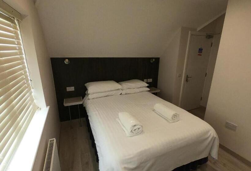 스탠다드 룸, Debden Guest House