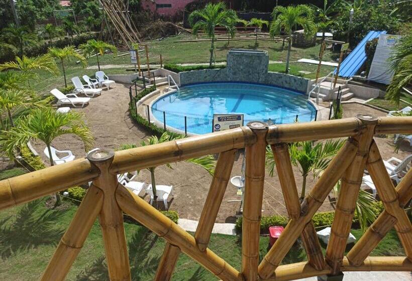 غرفة عائلية, La Rivera Playa Palomino