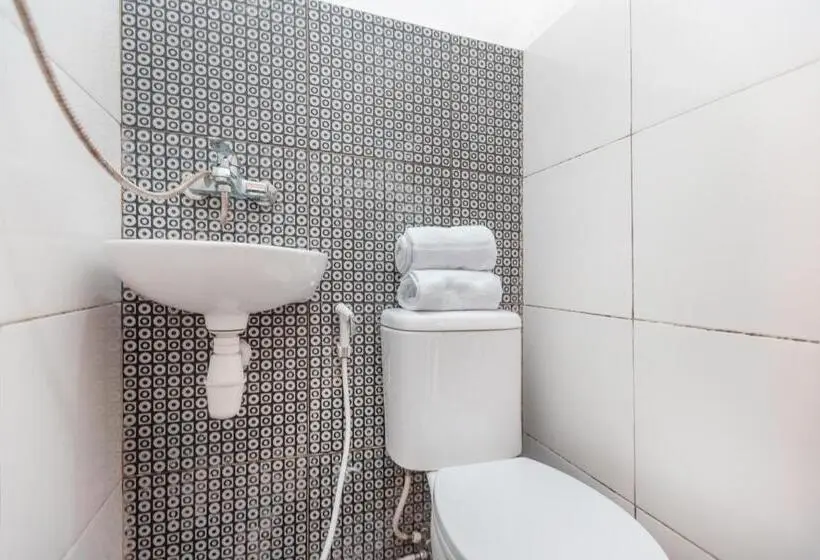 スタンダードルーム, J&b Rooms Utan Kayu Jakarta Mitra Reddoorz