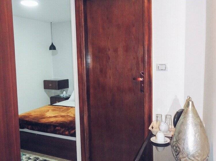 اتاق لوکس, Key Of Pyramids View Inn
