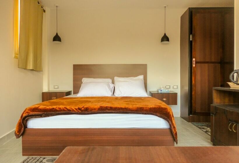 اتاق لوکس, Key Of Pyramids View Inn