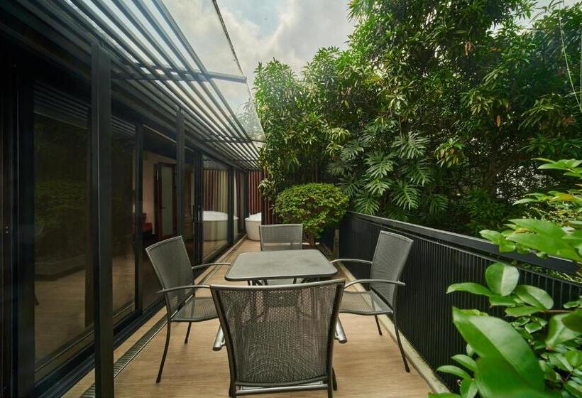 带露台的套间, Alko Hotel Casa Nispero