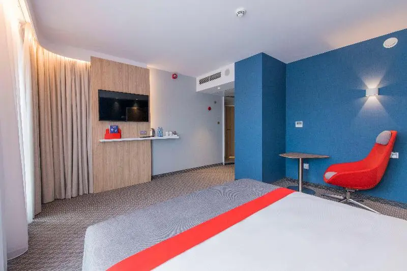 身障者適用スタンダードルーム, Holiday Inn Express Warsaw Mokotow, An Ihg